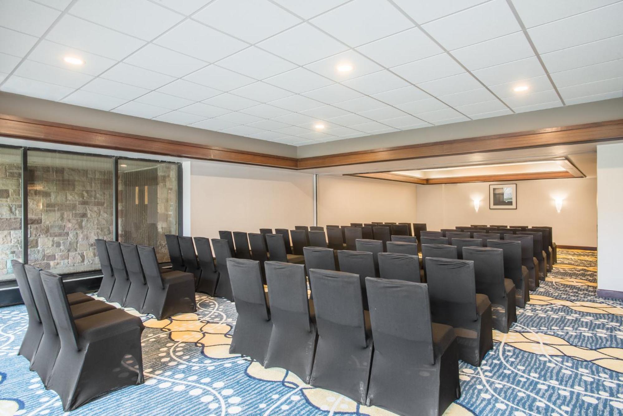 Crowne Plaza Princeton - Conference Center By Ihg Luaran gambar
