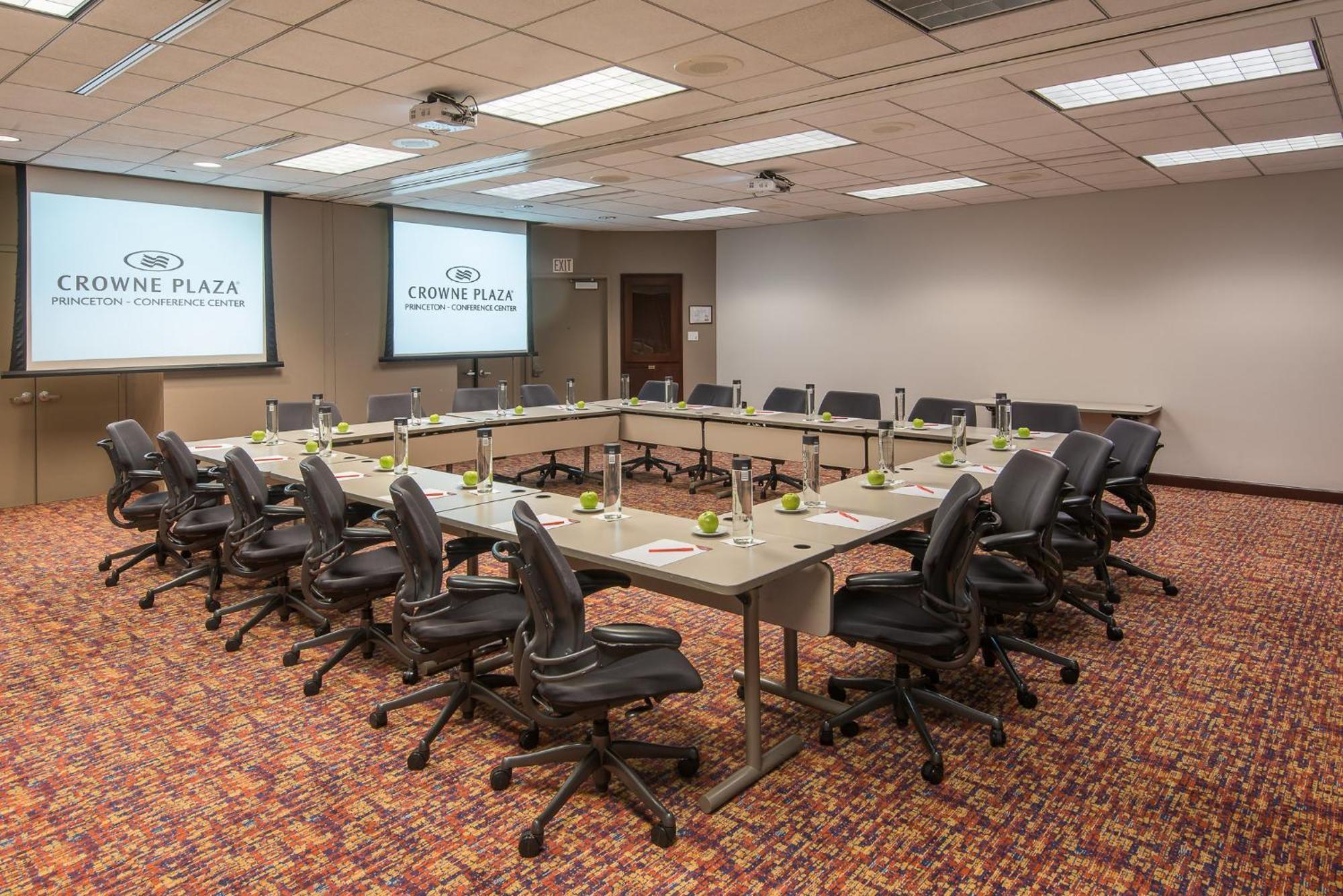 Crowne Plaza Princeton - Conference Center By Ihg Luaran gambar